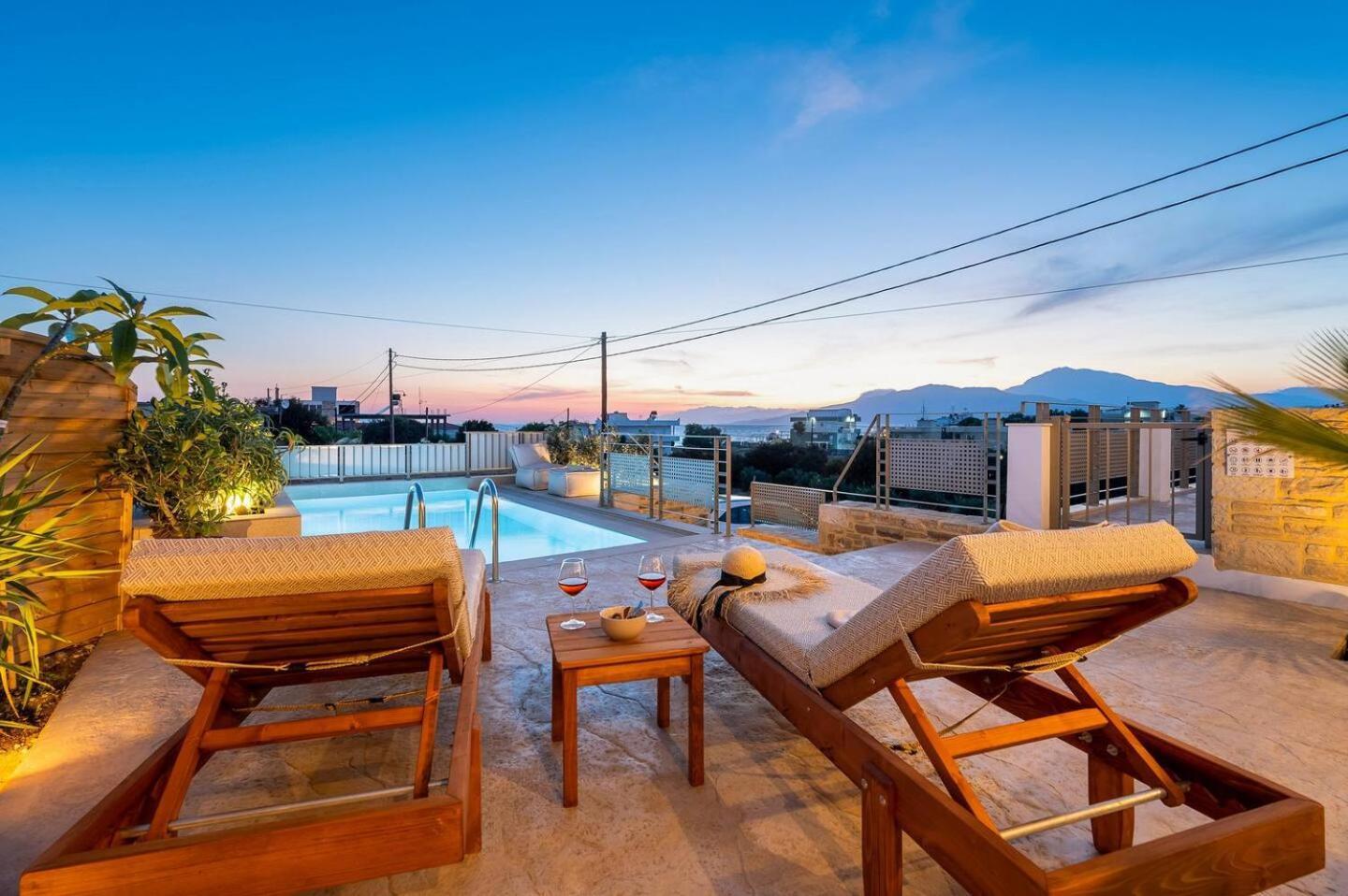 Ammokrinos Luxury Homes,150M From The Beach Kalamaki  Exterior foto