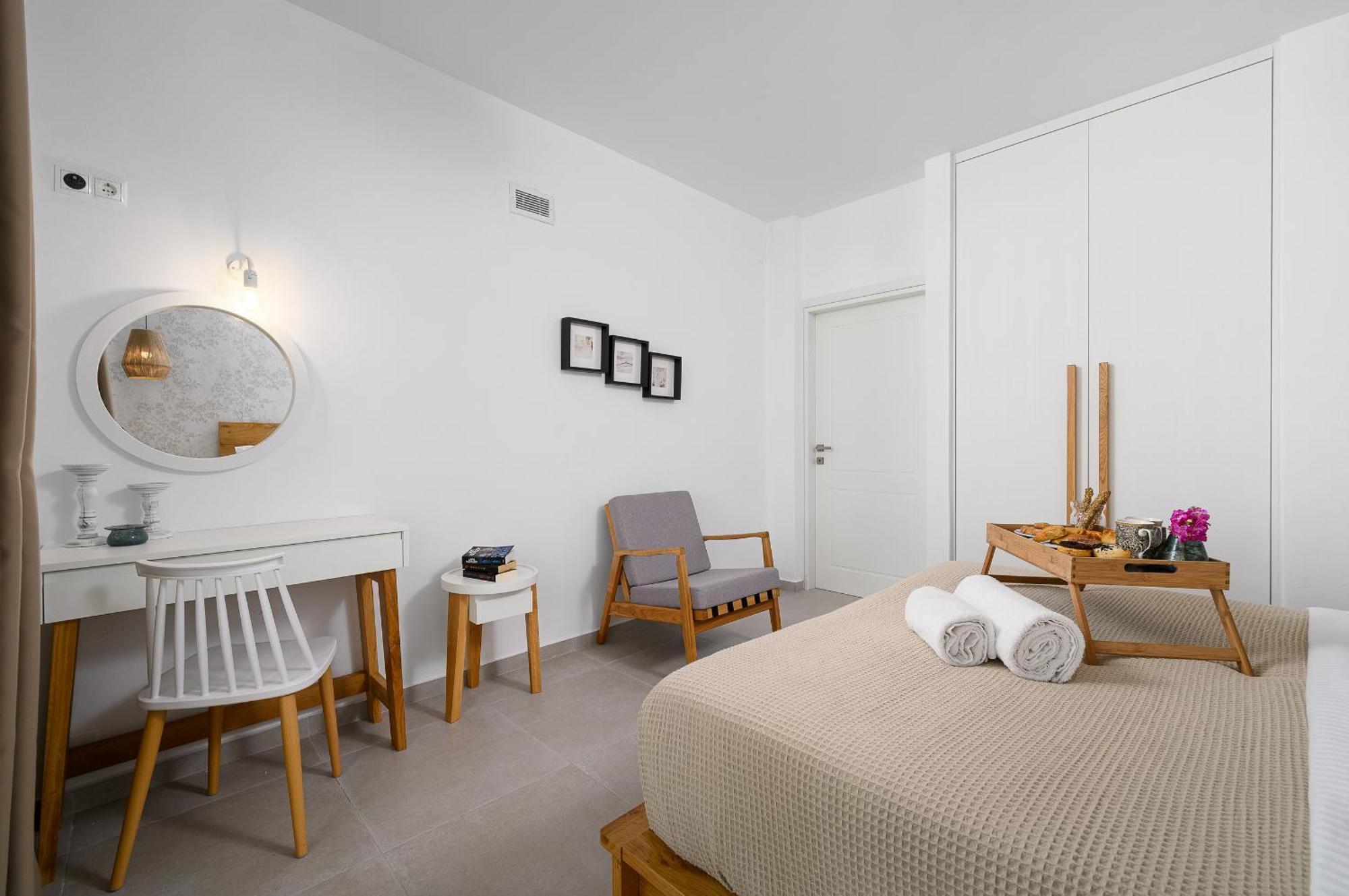 Ammokrinos Luxury Homes,150M From The Beach Kalamaki  Exterior foto